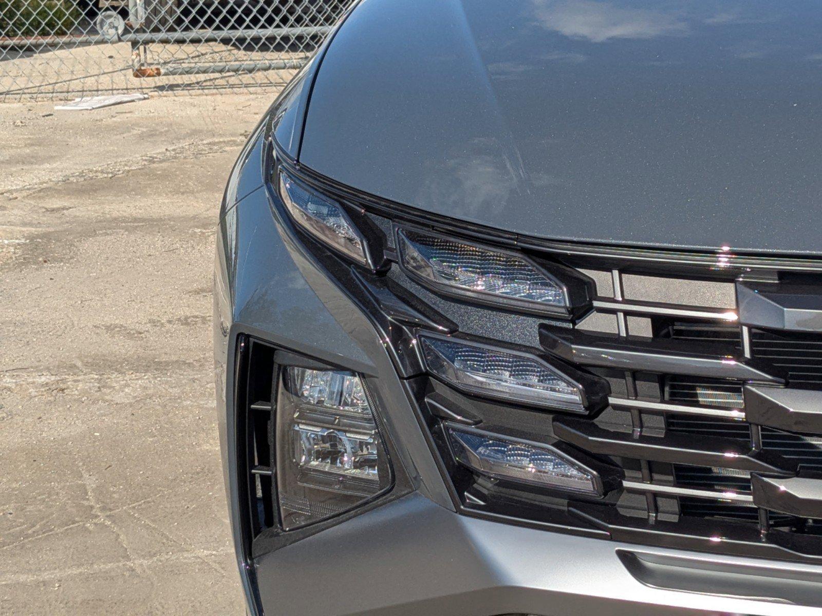 Hyundai Tucson Sel Fwd Front Wheel Drive Sport Utility - Thumbnail 8