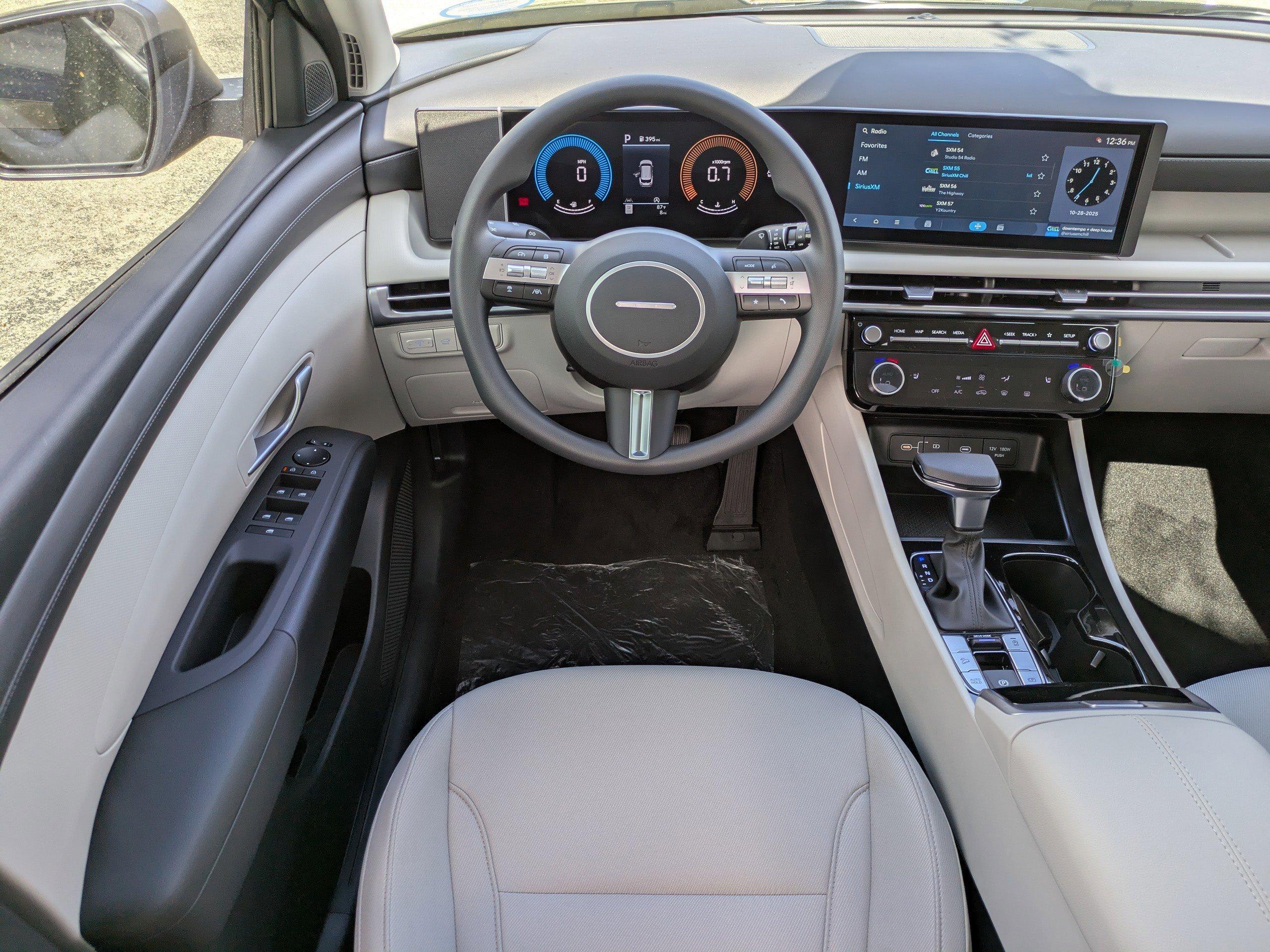 Hyundai Tucson Sel Fwd Front Wheel Drive Sport Utility - Thumbnail 11