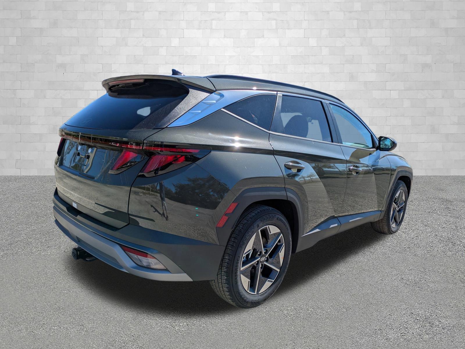 Hyundai Tucson Sel Fwd Front Wheel Drive Sport Utility - Thumbnail 3