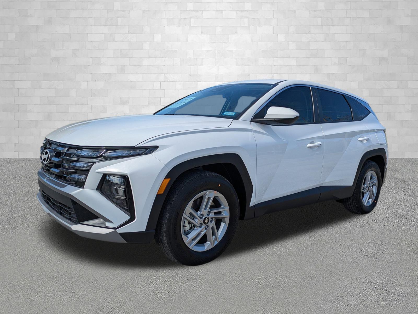 Hyundai Tucson Se Fwd Front Wheel Drive Sport Utility - Thumbnail 6