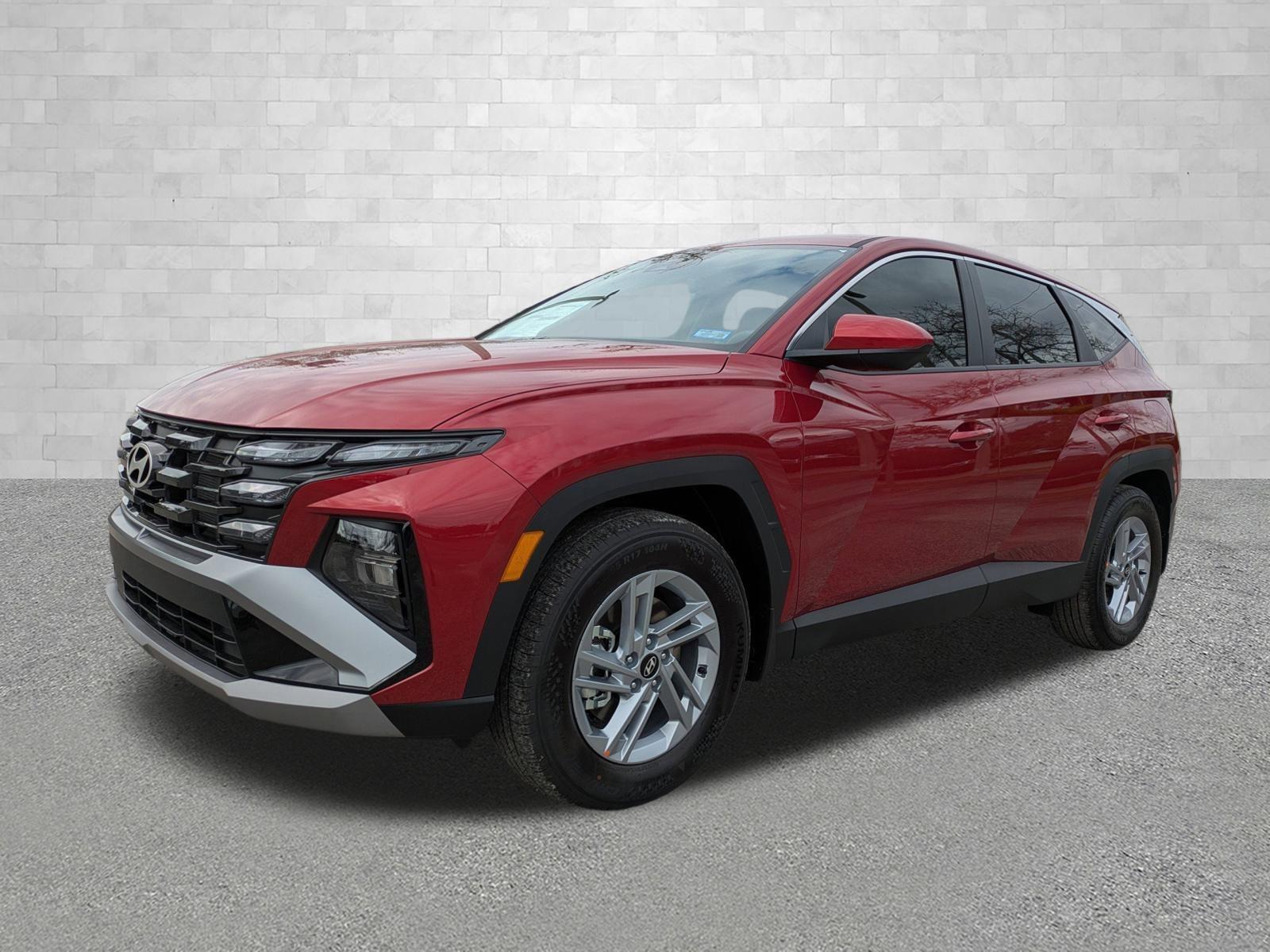 Hyundai Tucson Se Fwd Front Wheel Drive Sport Utility - Thumbnail 4