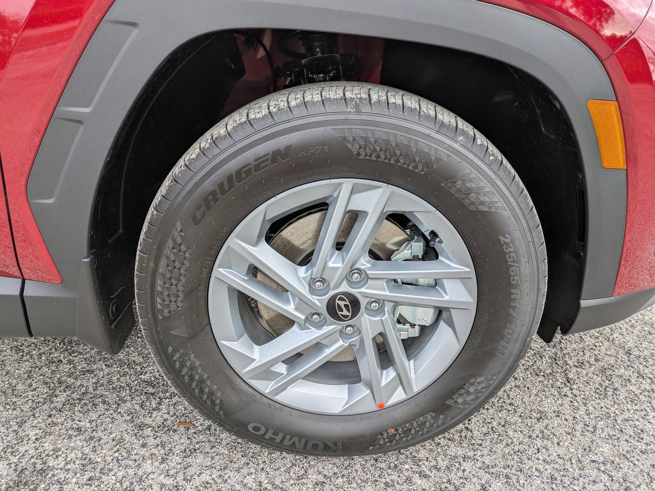 Hyundai Tucson Se Fwd Front Wheel Drive Sport Utility - Thumbnail 7