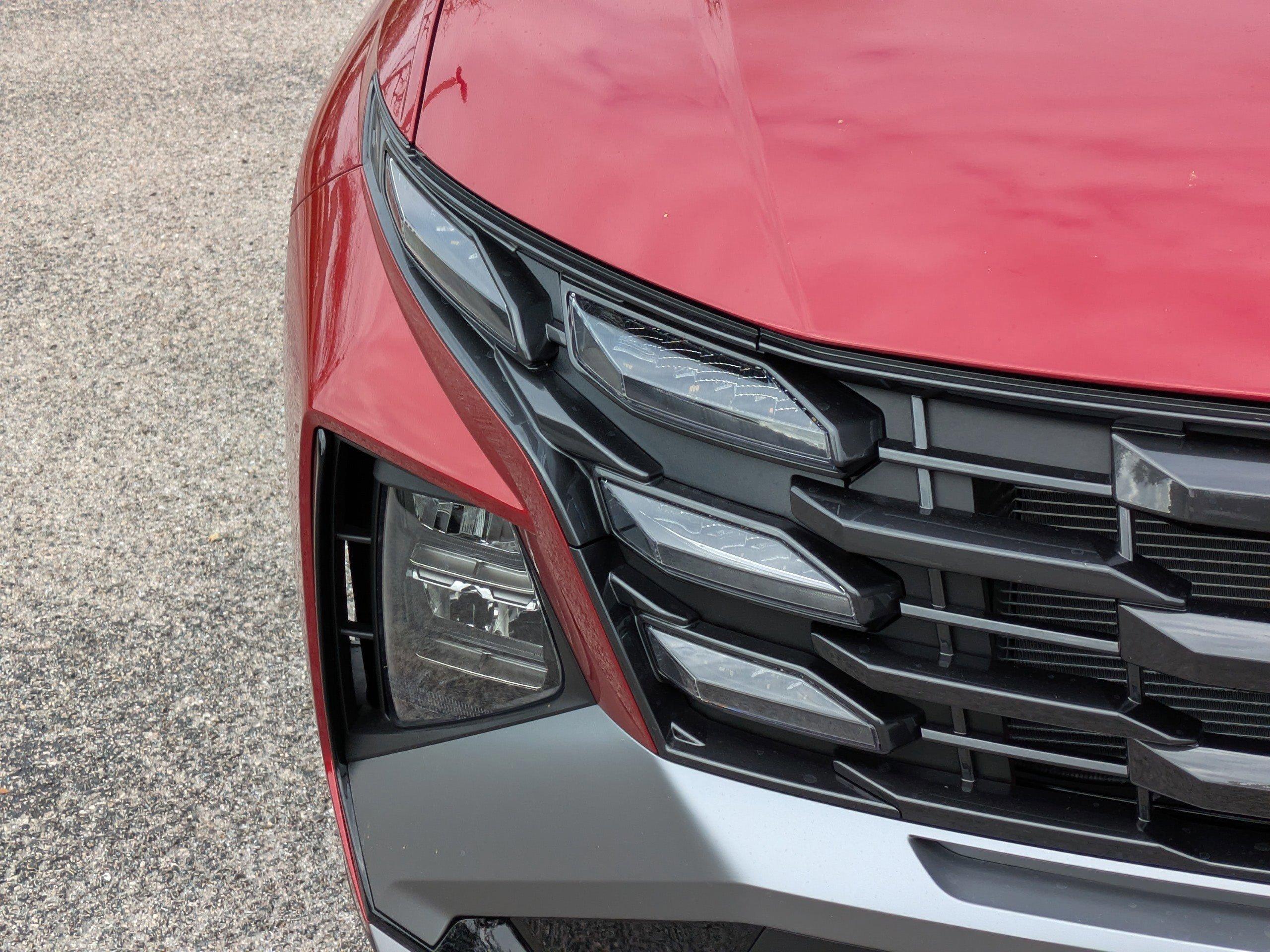 Hyundai Tucson Se Fwd Front Wheel Drive Sport Utility - Thumbnail 6