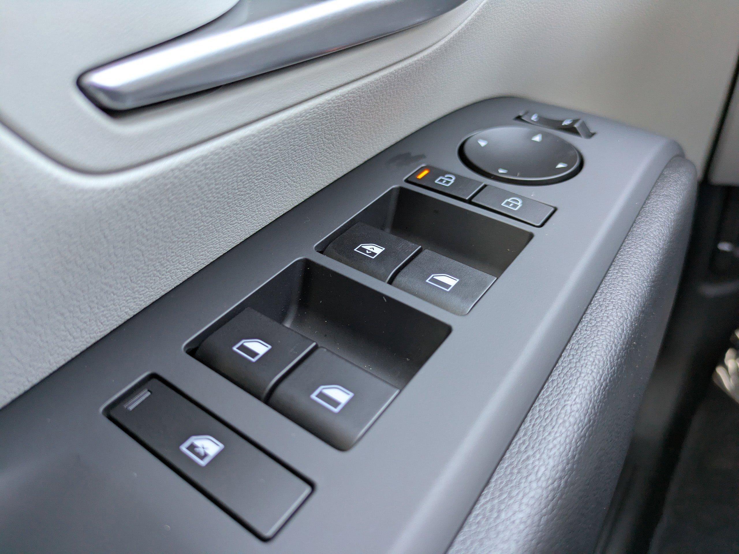 Hyundai Tucson Se Fwd Front Wheel Drive Sport Utility - Thumbnail 17