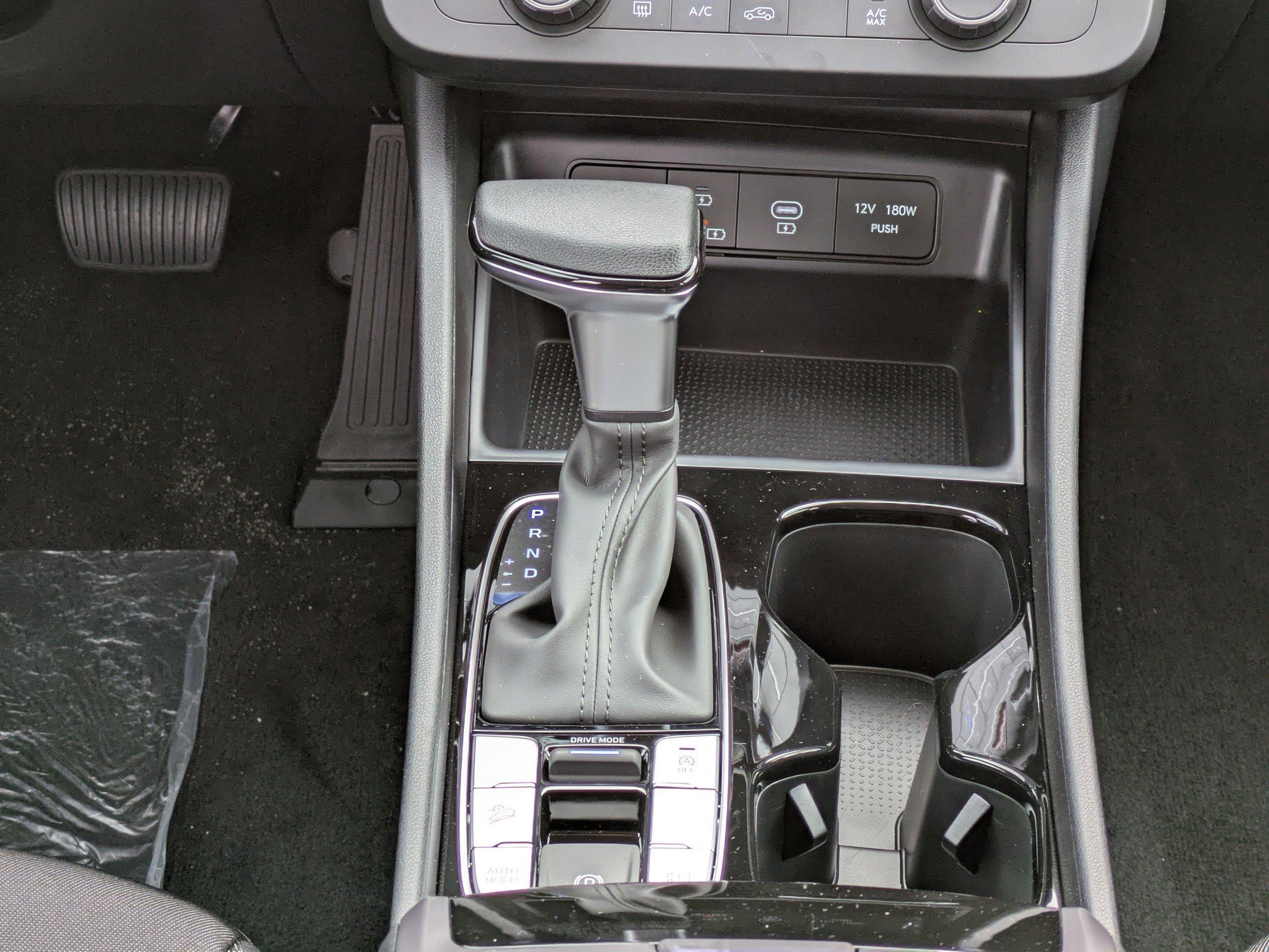 Hyundai Tucson Se Fwd Front Wheel Drive Sport Utility - Thumbnail 13