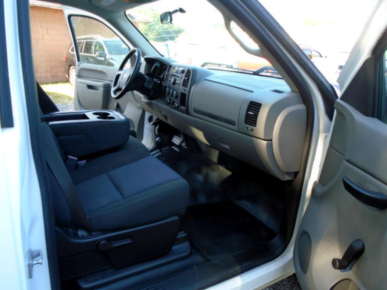 Chevrolet Silverado 15004Wd Reg Cab 133.0" Work Truck - Thumbnail 9