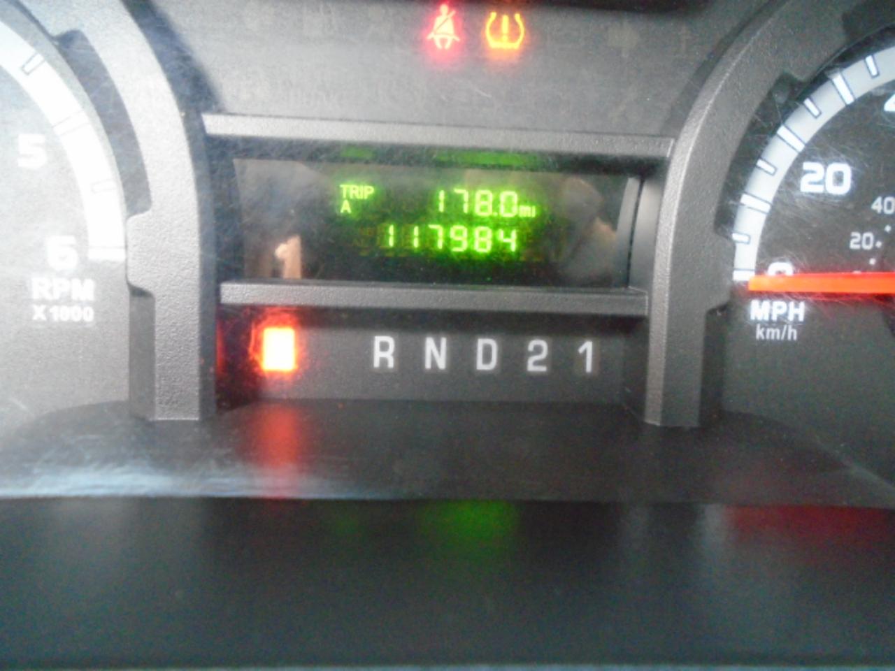 Ford Econoline Cargo Vane-250 Commercial - Thumbnail 20