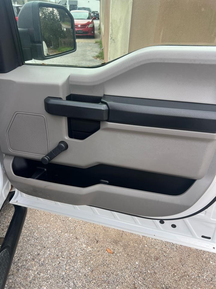 Ford F-1504Wd Supercrew 139" Xl - Thumbnail 15