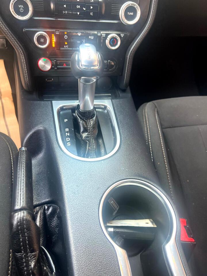 Ford Mustangecoboost Fastback - Thumbnail 18