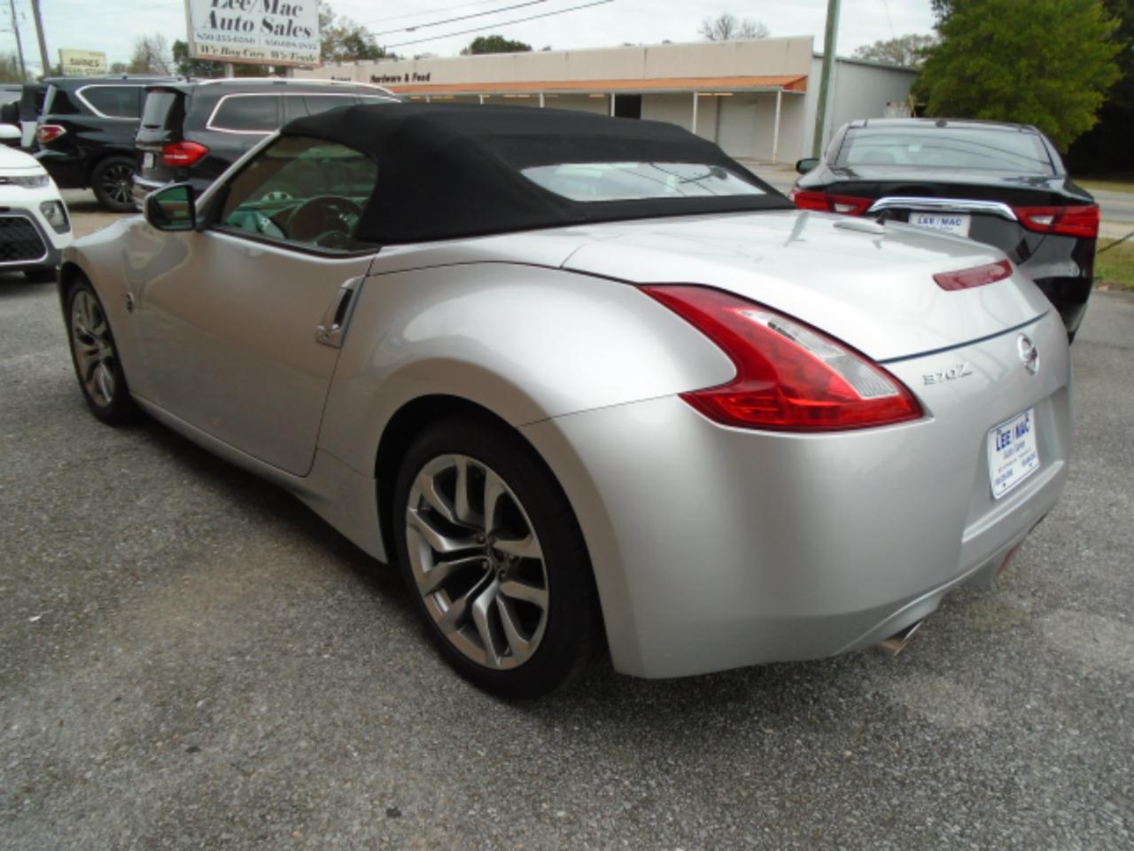 Nissan 370Z2Dr Roadster Auto - Thumbnail 4