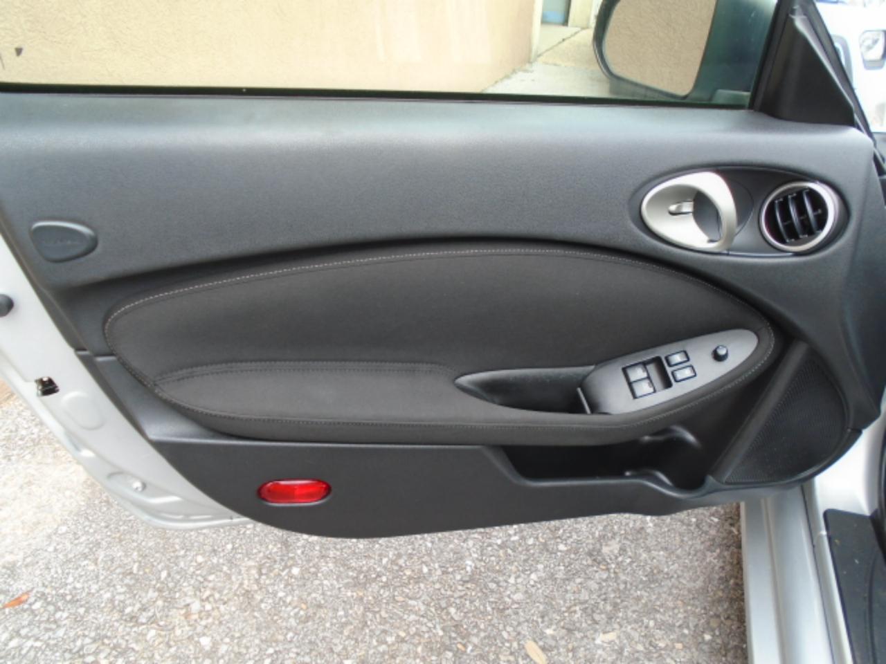 Nissan 370Z2Dr Roadster Auto - Thumbnail 8