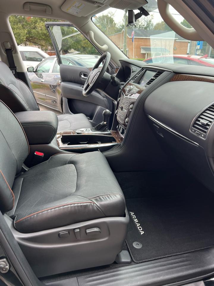 Nissan Armada4X2 Platinum - Thumbnail 9