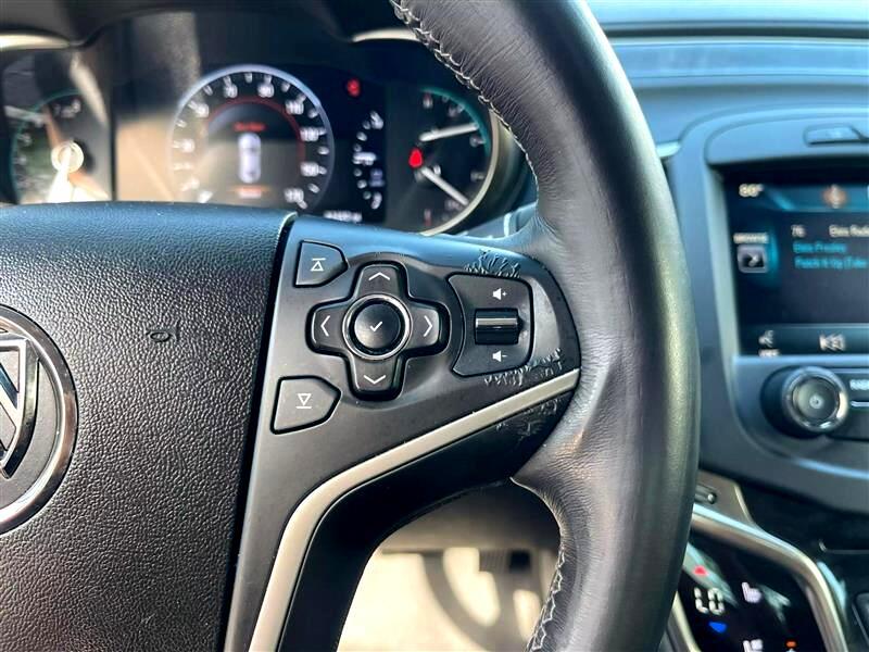 Buick Lacrosse - Thumbnail 14