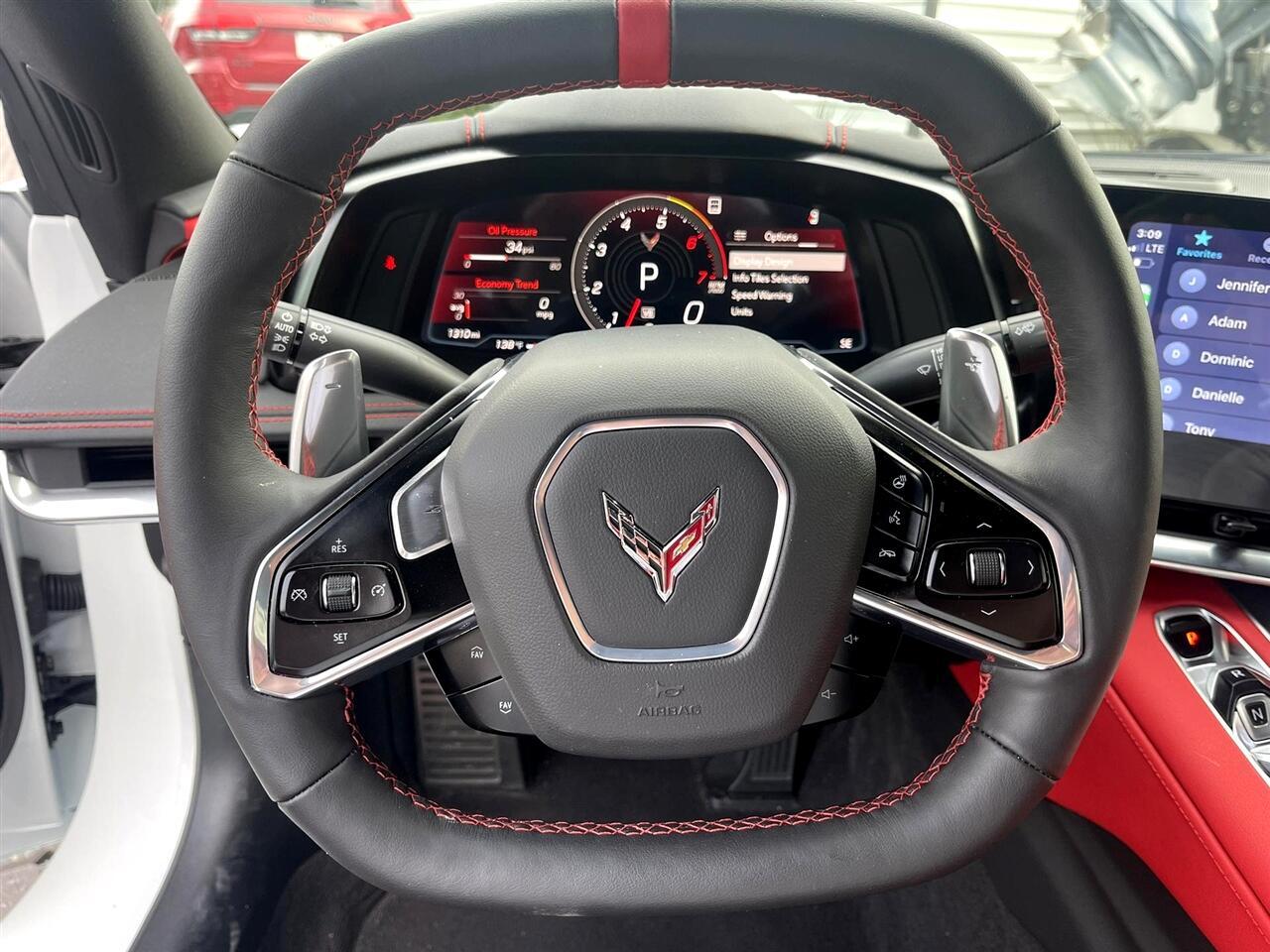 Chevrolet Corvette - Thumbnail 16