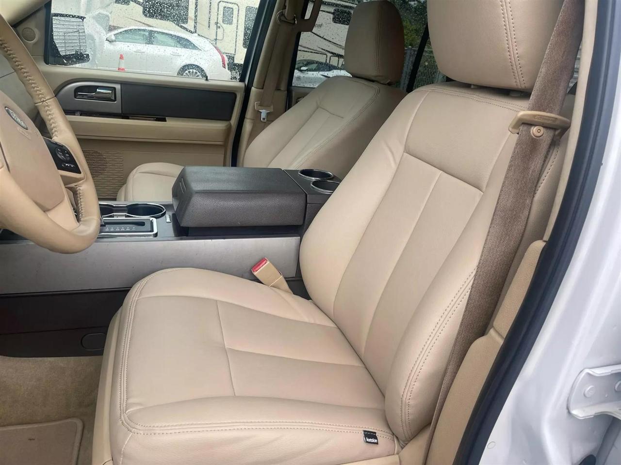 Ford Expedition - Thumbnail 17