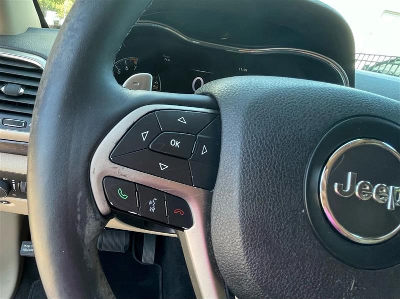 Jeep Grand Cherokee - Thumbnail 11