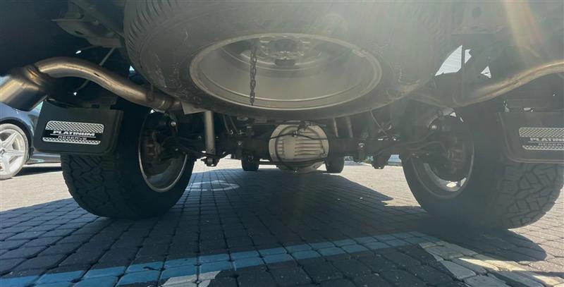 Nissan Titan - Thumbnail 19