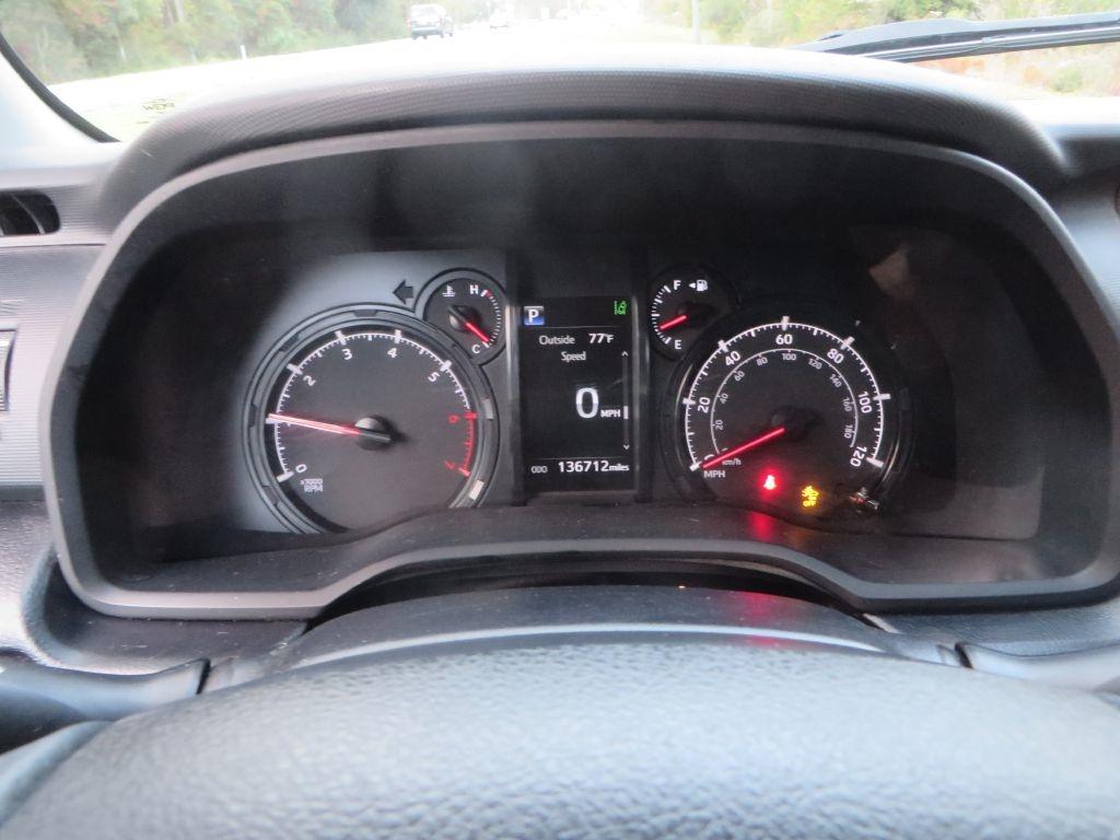 Toyota 4Runnersr5 - Thumbnail 16