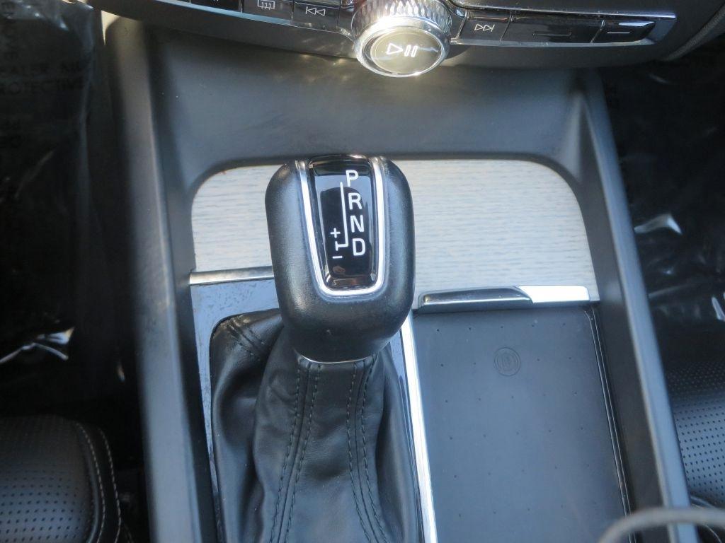 Volvo Xc60T6 Inscription - Thumbnail 18