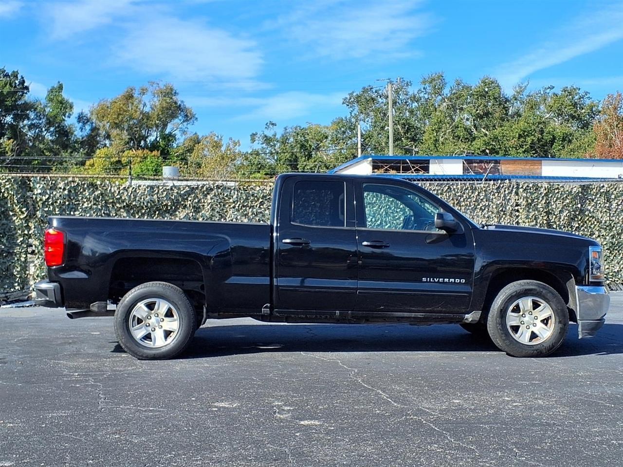 Chevrolet Silverado 15001Lt Double Cab 2Wd - Thumbnail 3