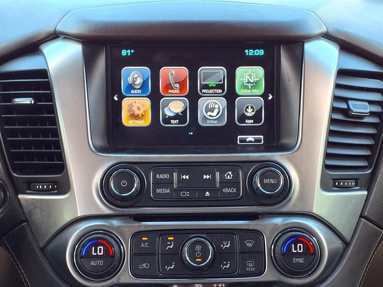 Chevrolet Suburbanlt 2Wd - Thumbnail 6