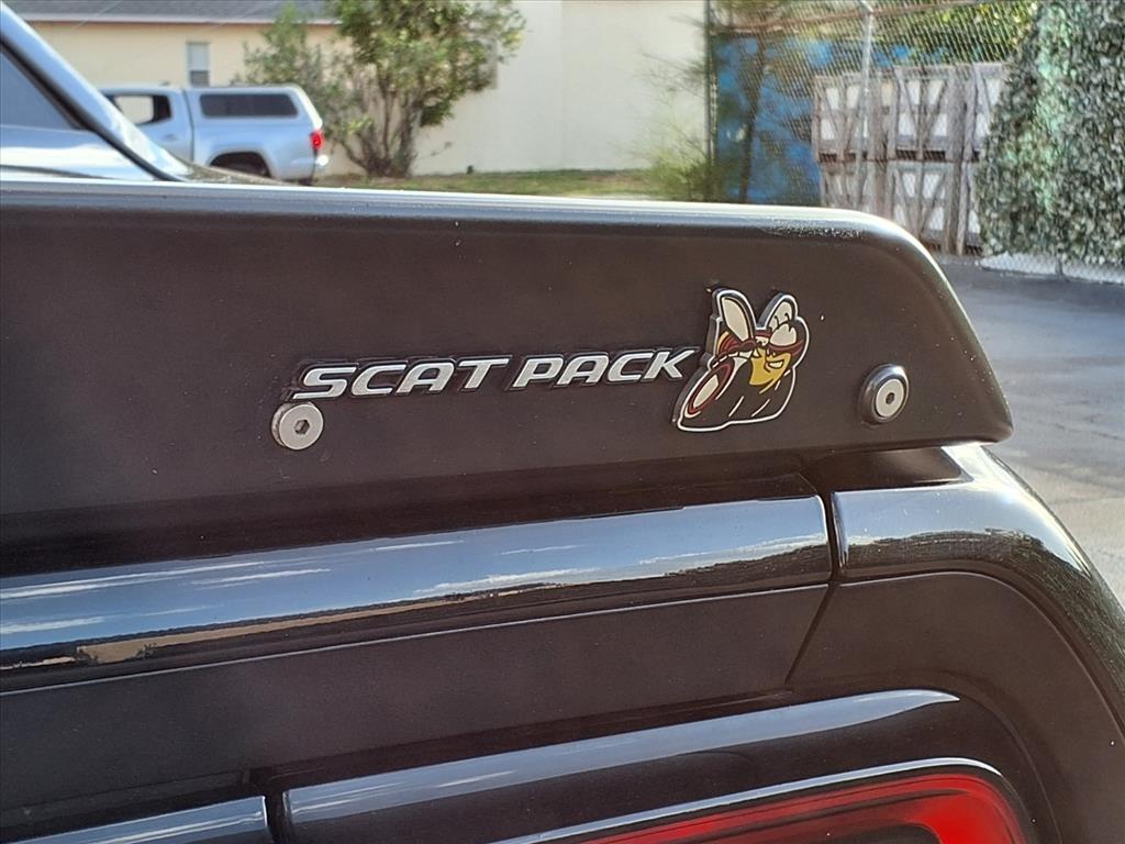 Dodge Challenger2Dr Cpe R/T Scat Pack - Thumbnail 15