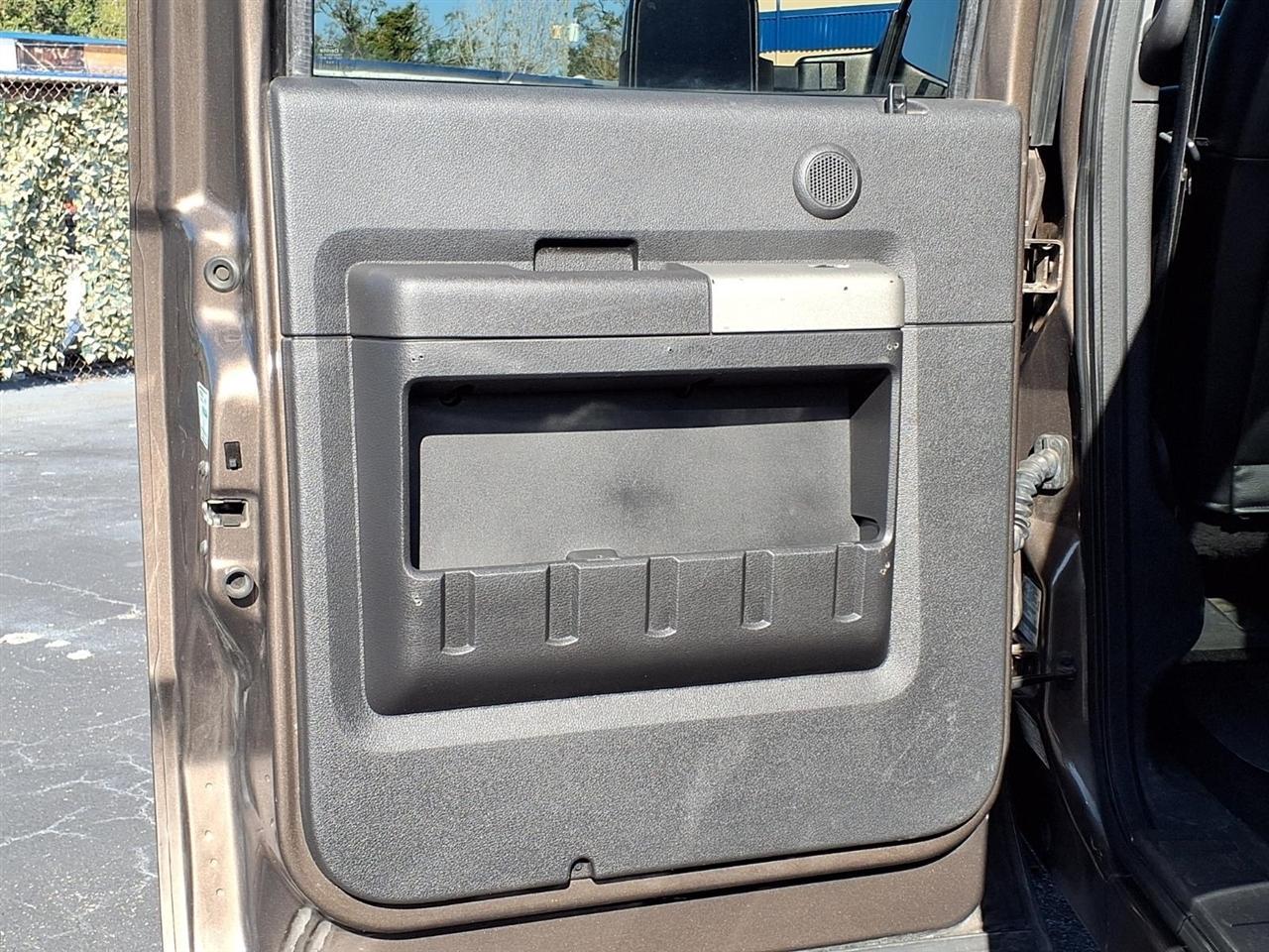 Ford F-250 Sdlariat Crew Cab 4Wd - Thumbnail 14