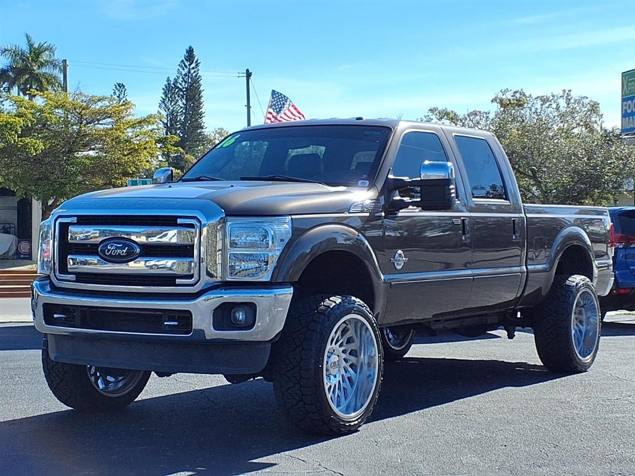 Ford F-250 Sdlariat Crew Cab 4Wd - Thumbnail 20