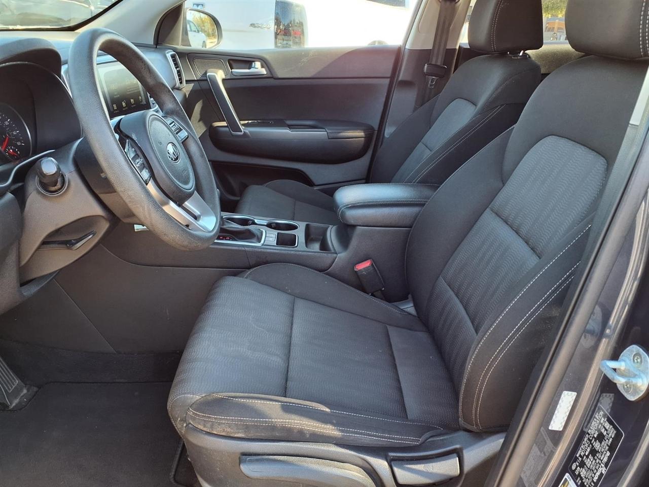 Kia Sportage - Thumbnail 10