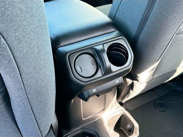 Jeep Wrangler Sport 4Wd - Thumbnail 18