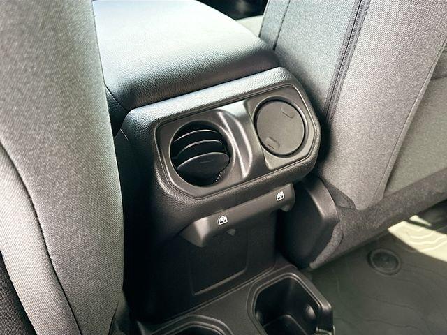 Jeep Wrangler Willys 4Wd - Thumbnail 18