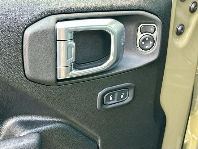 Jeep Wrangler Rubicon 4Wd - Thumbnail 13