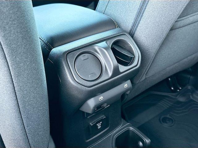 Jeep Wrangler Sahara 4Wd - Thumbnail 18