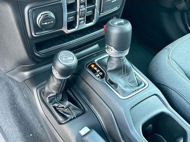 Jeep Wrangler Sahara 4Wd - Thumbnail 12