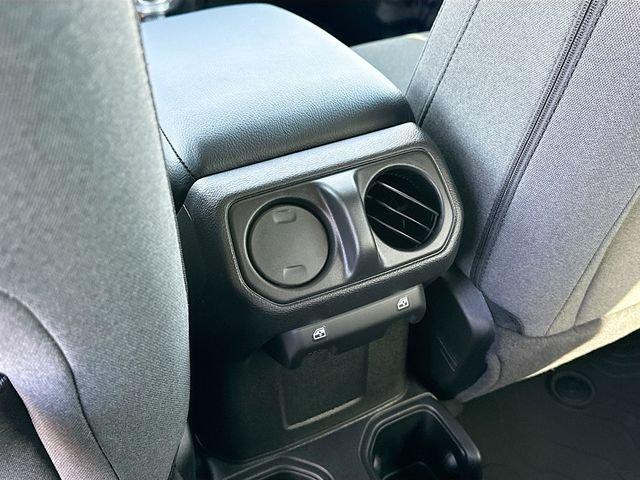 Jeep Wrangler Sport S 4Wd - Thumbnail 18