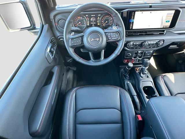 Jeep Wrangler 392 With Navigation & 4Wd - Thumbnail 17