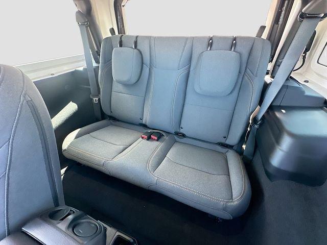 Jeep Wrangler Sport 4Wd - Thumbnail 17