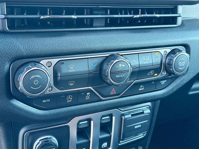 Jeep Wrangler Willys 4Wd - Thumbnail 11