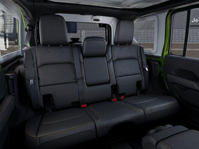 Jeep Wrangler Sahara With Navigation & 4Wd - Thumbnail 16