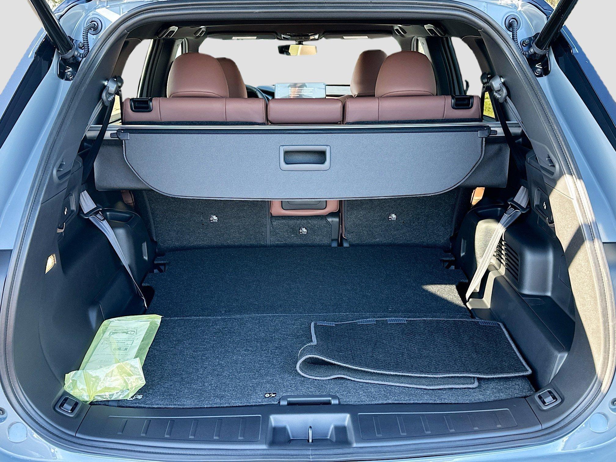 Mitsubishi Outlander Sel With Navigation - Thumbnail 6