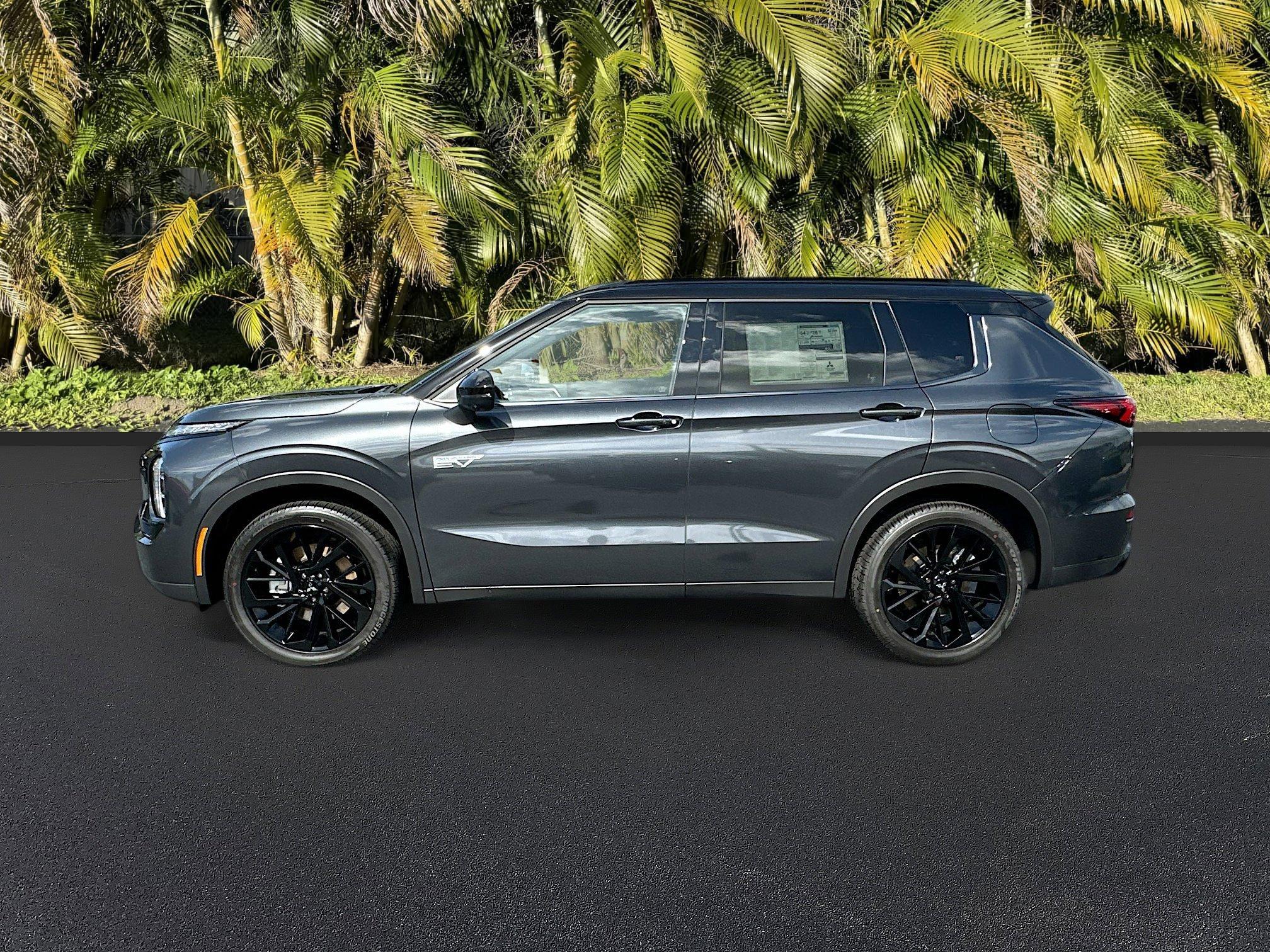 Mitsubishi Outlander Plug-In Hybrid Sel Black Edition With Navigation & 4Wd - Thumbnail 3