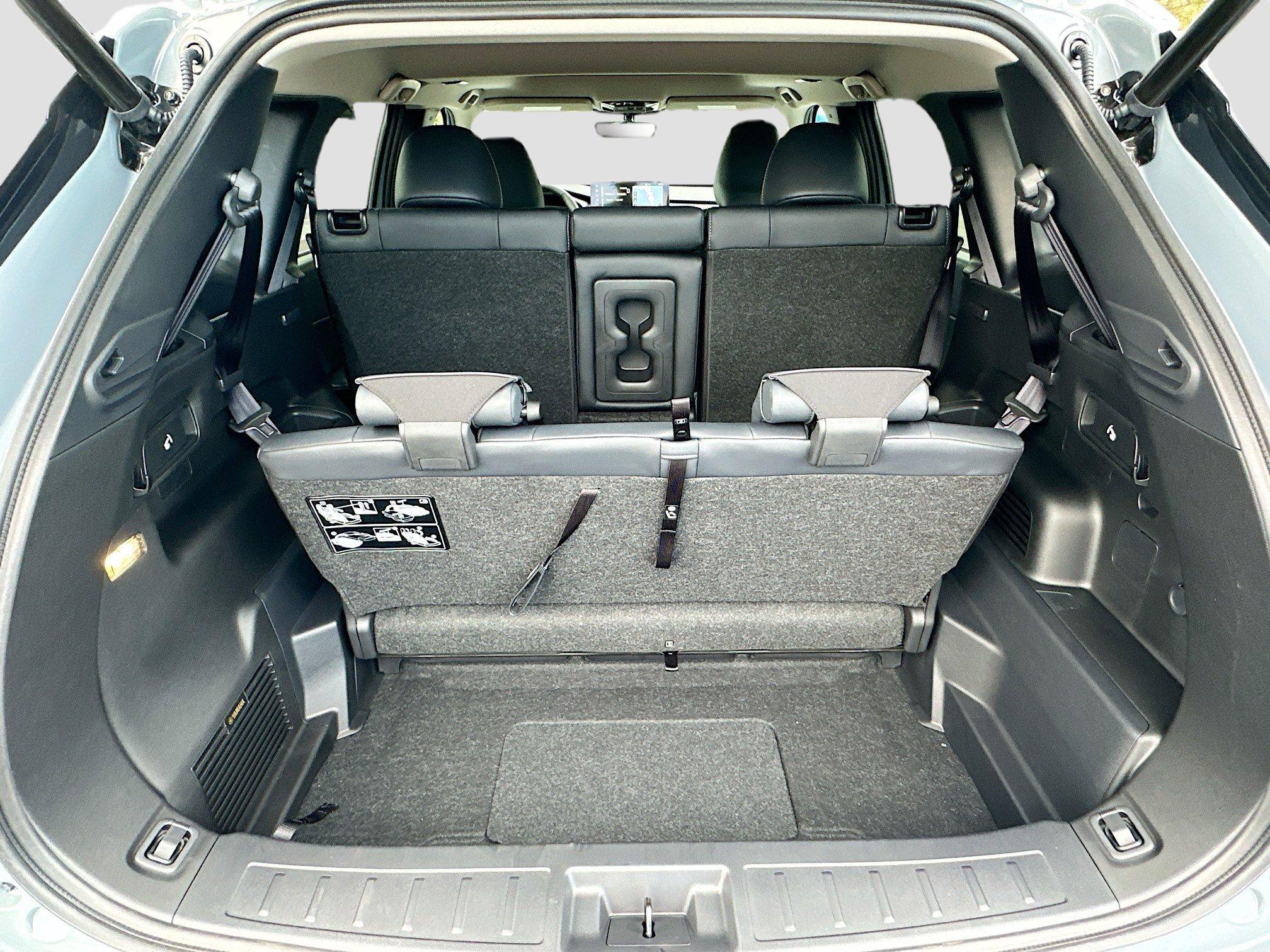 Mitsubishi Outlander Se With Navigation - Thumbnail 6