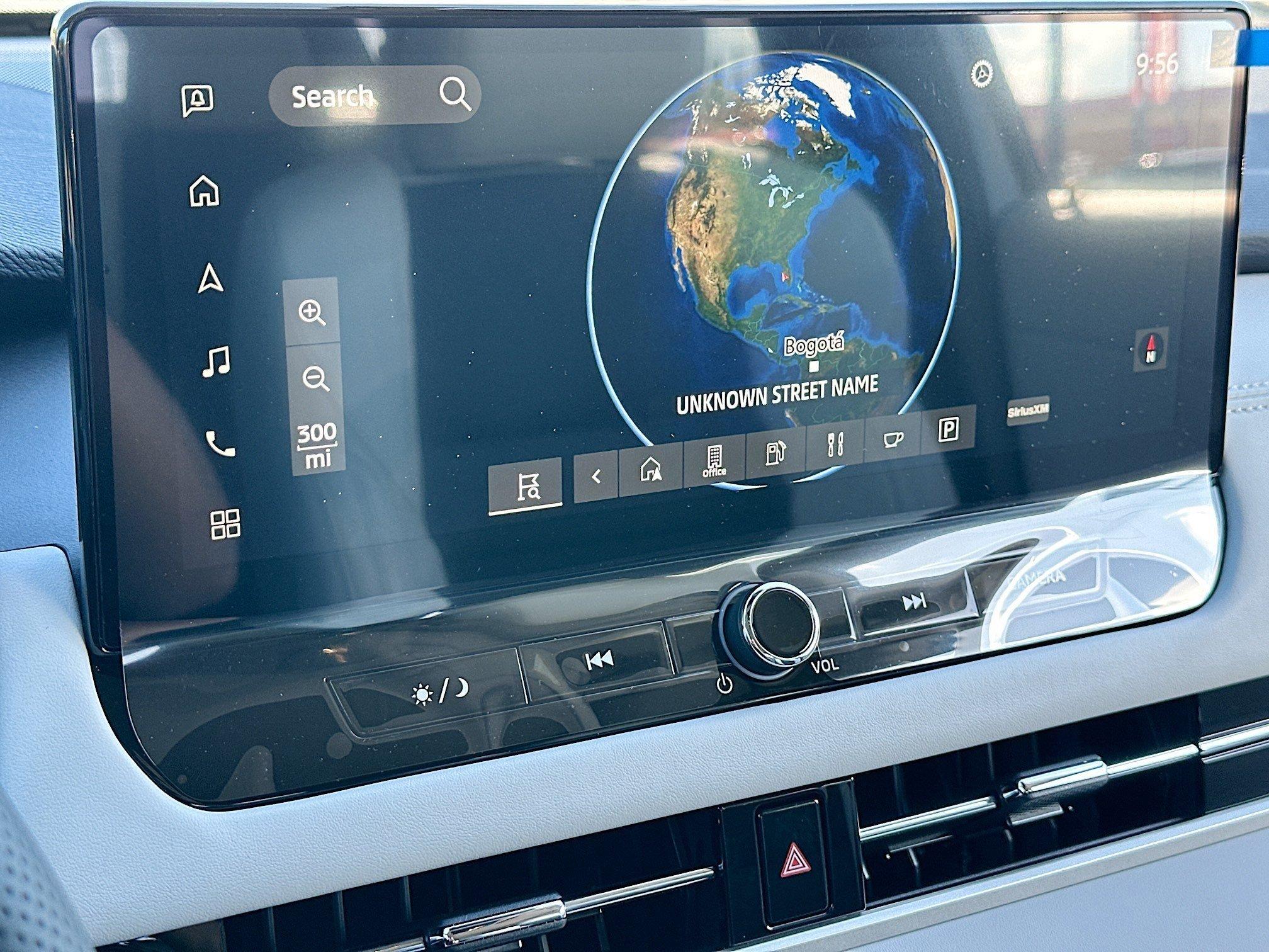 Mitsubishi Outlander Se With Navigation - Thumbnail 9