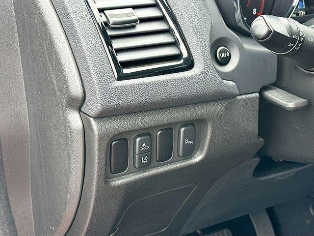 Mitsubishi Outlander Sport 2.0 Se 4Wd - Thumbnail 11