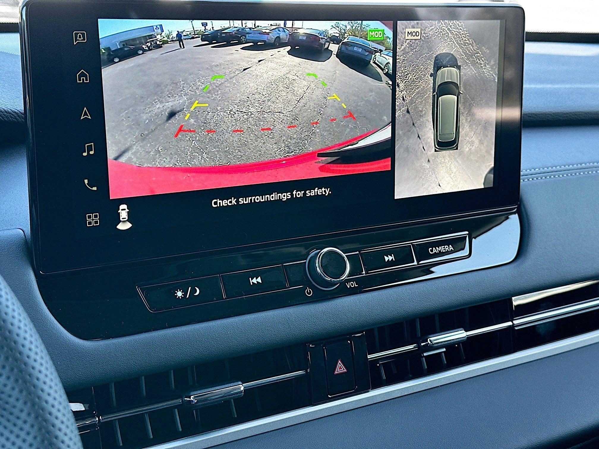 Mitsubishi Outlander Se With Navigation - Thumbnail 10