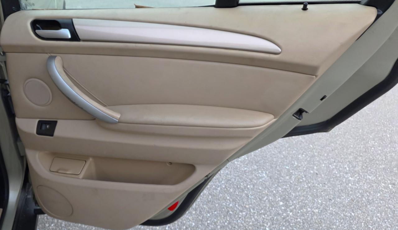 Bmw X5X5 4Dr Awd 3.0I - Thumbnail 18