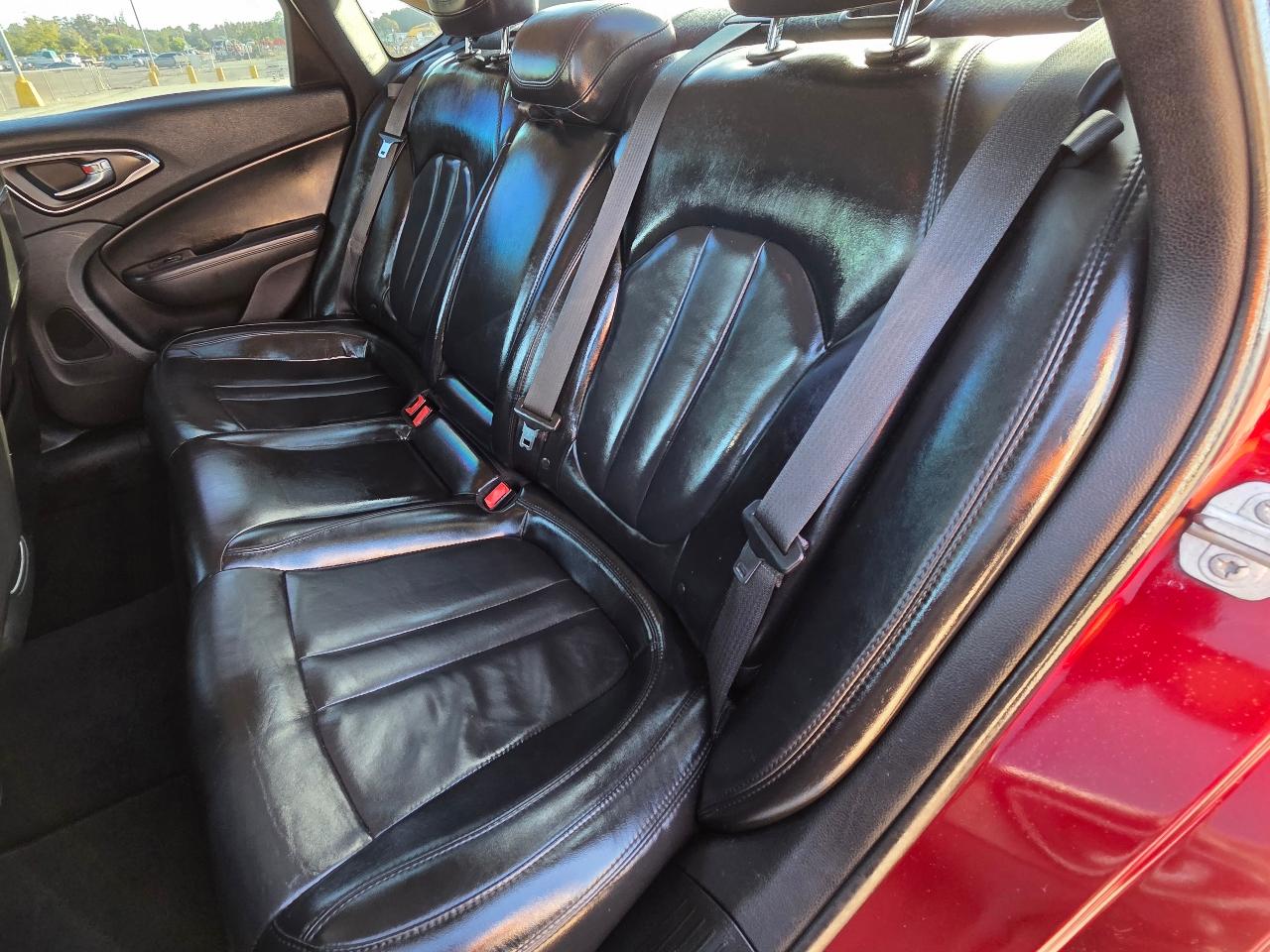 Chrysler 2004Dr Sdn C Fwd - Thumbnail 12