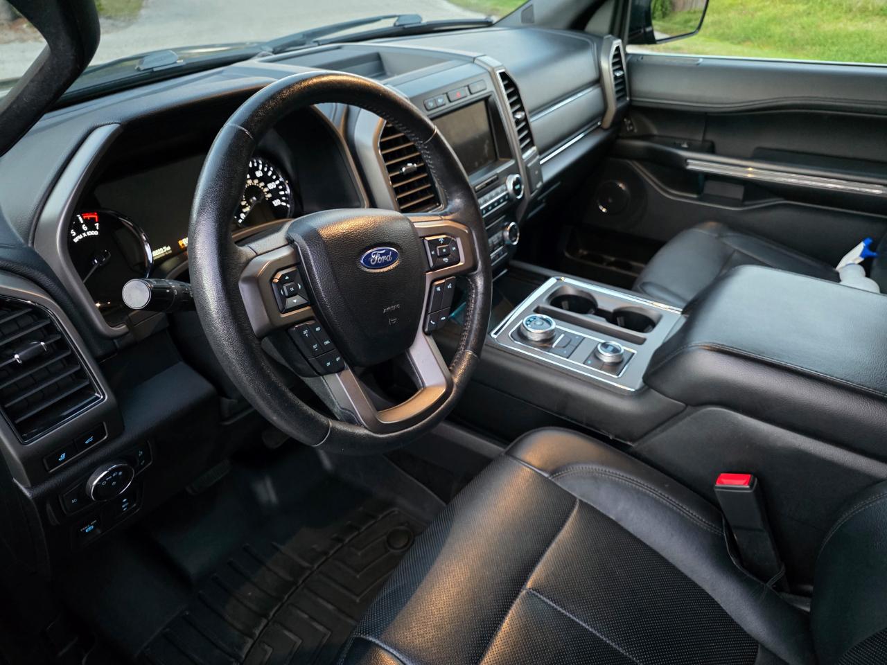 Ford Expeditionxlt 4X4 - Thumbnail 16