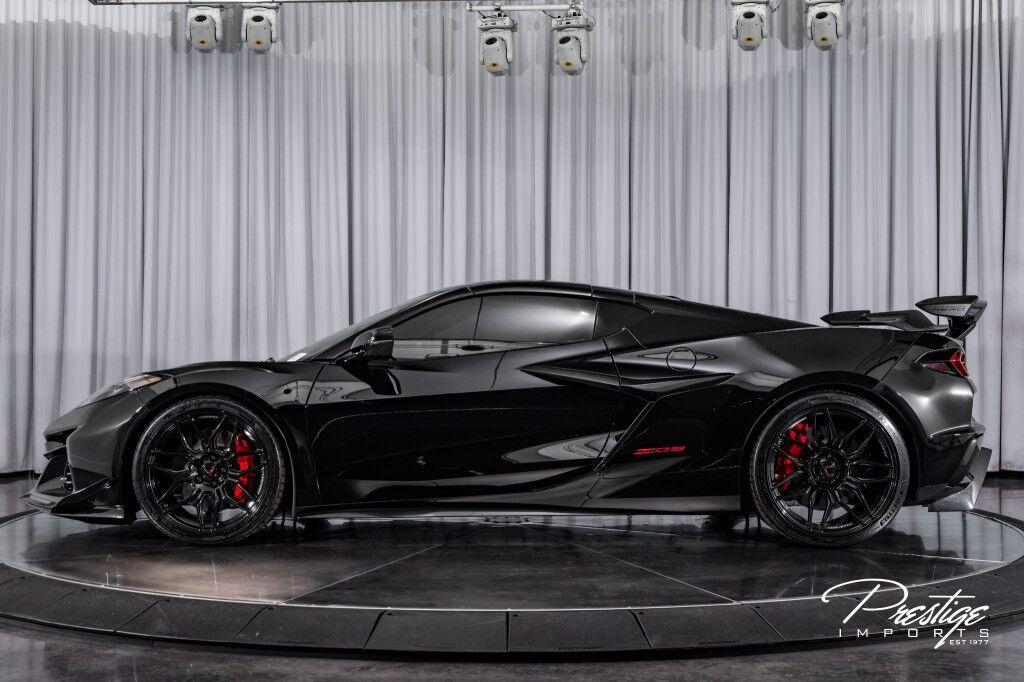 Chevrolet Corvette - Thumbnail 10