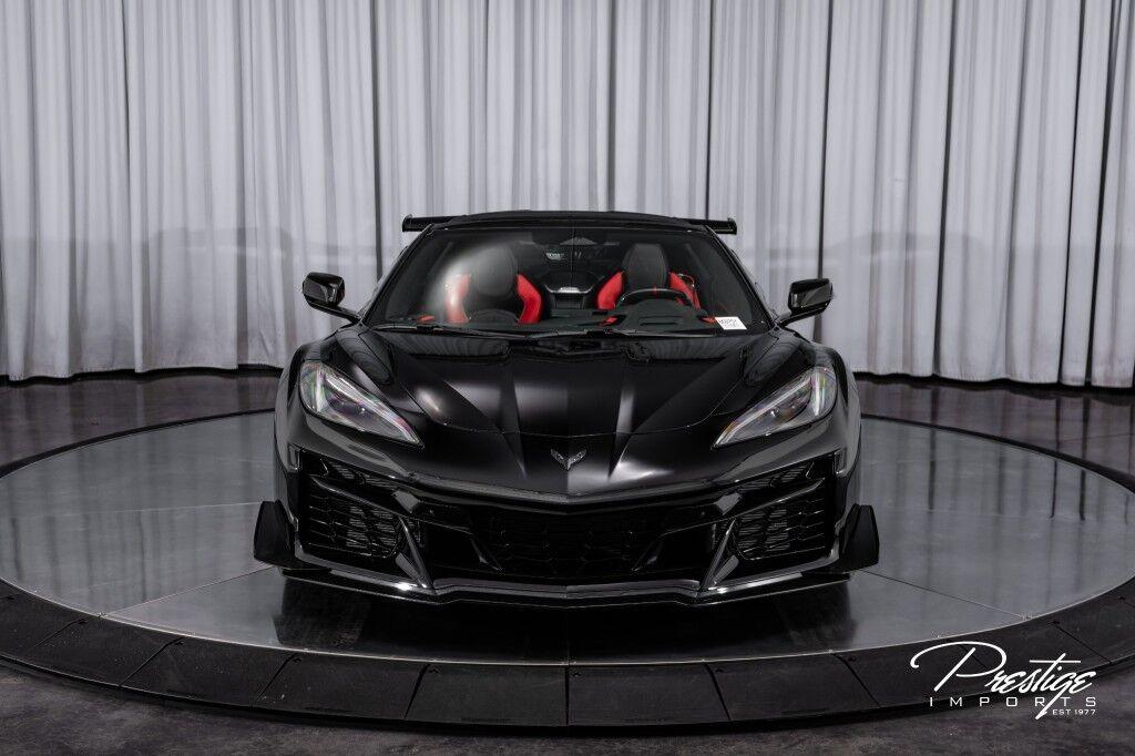 Chevrolet Corvette - Thumbnail 4